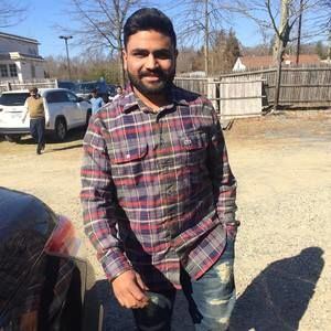 Meet your Posher, Parambir